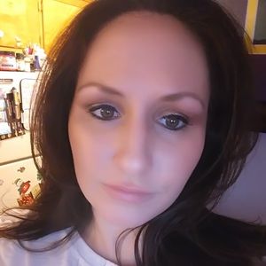 Meet your Posher, Clare